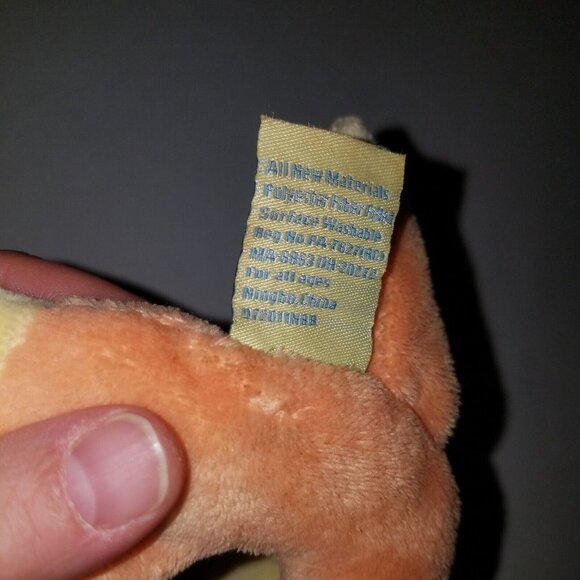 Hugfun Orange Yellow Giraffe Plush Rattle Baby Toy Stuffed Animal Lovey Grabber - Picture 6 of 7